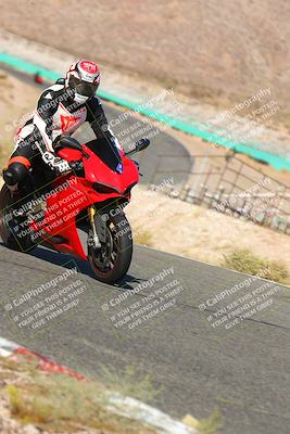 media/Oct-15-2022-TrackXperience (Sat) [[8f70b8b0be]]/Group 2/session 1 turn 6/